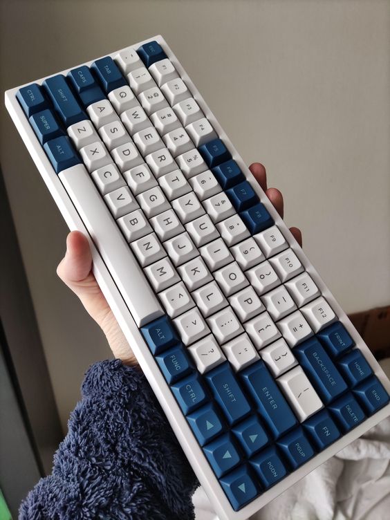 Gaming keyboard (Mechanical Key, No RGB)